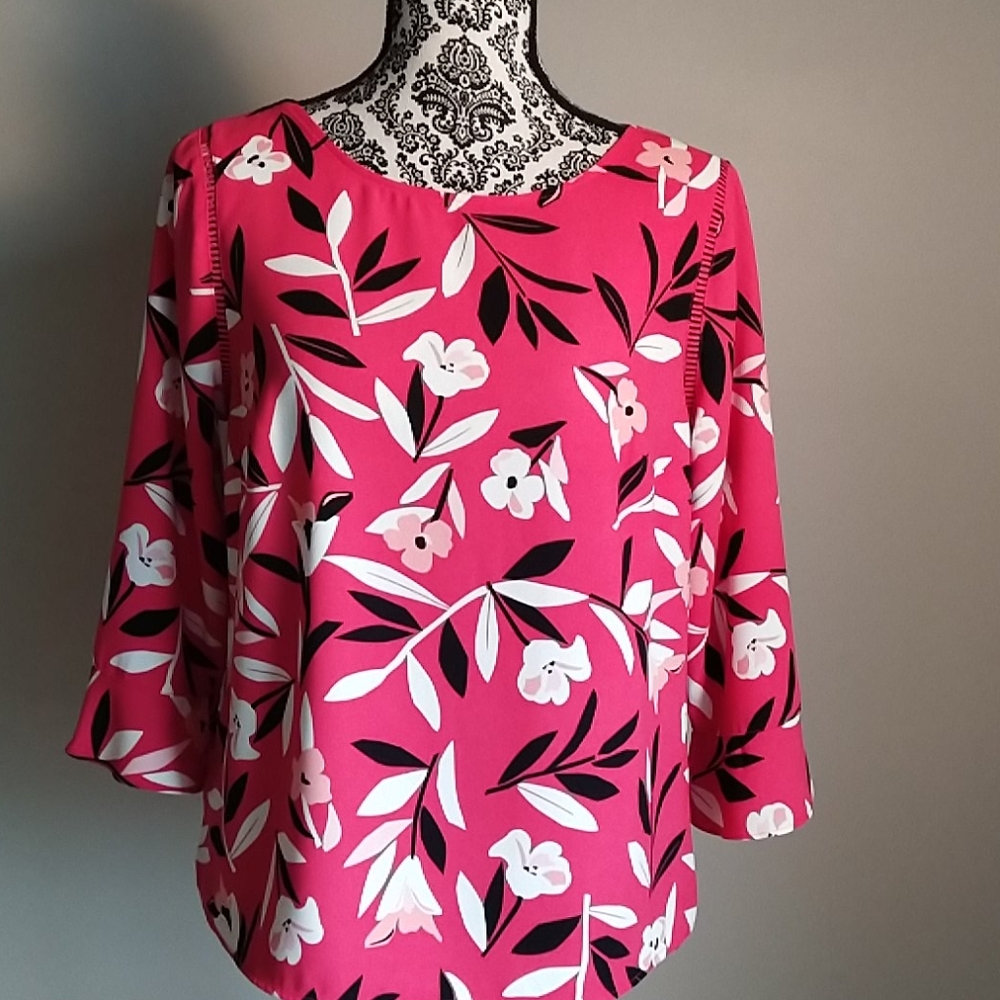 Woman's dressy blouse